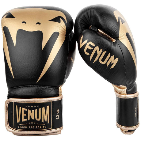Venum Giant 2.0 Pro Boxing Gloves Black/Gold