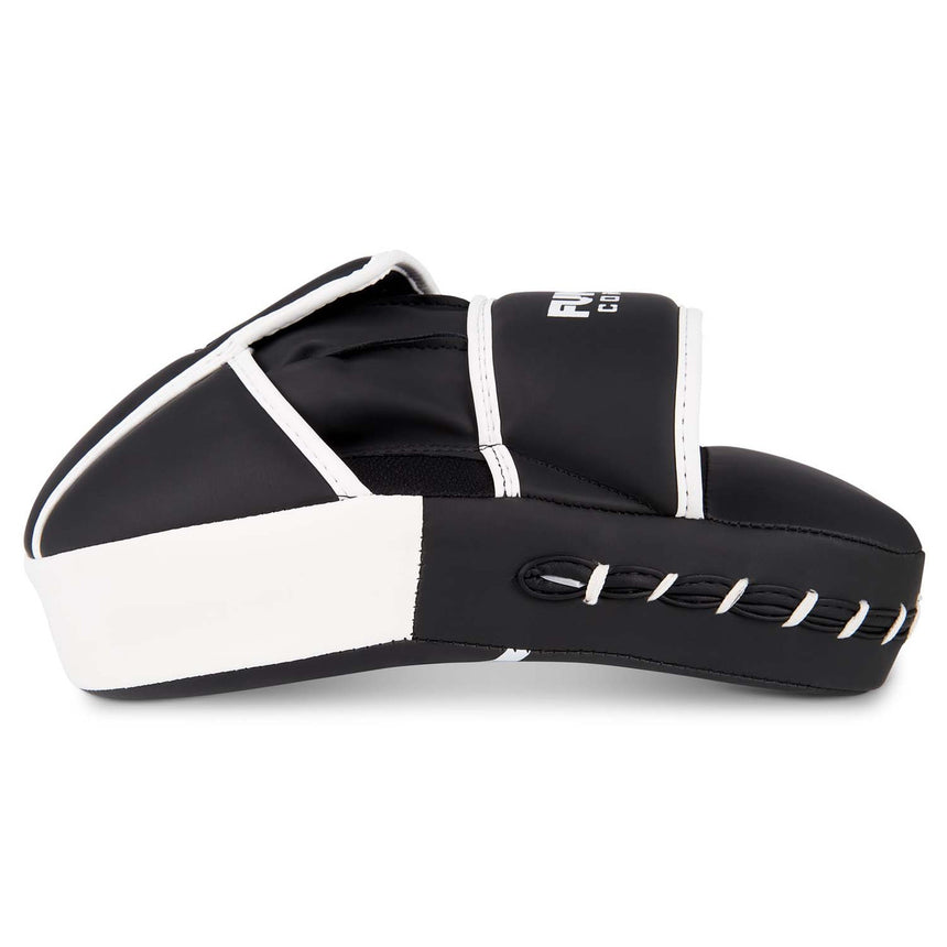 Fumetsu Shield Focus Mitts Black-White