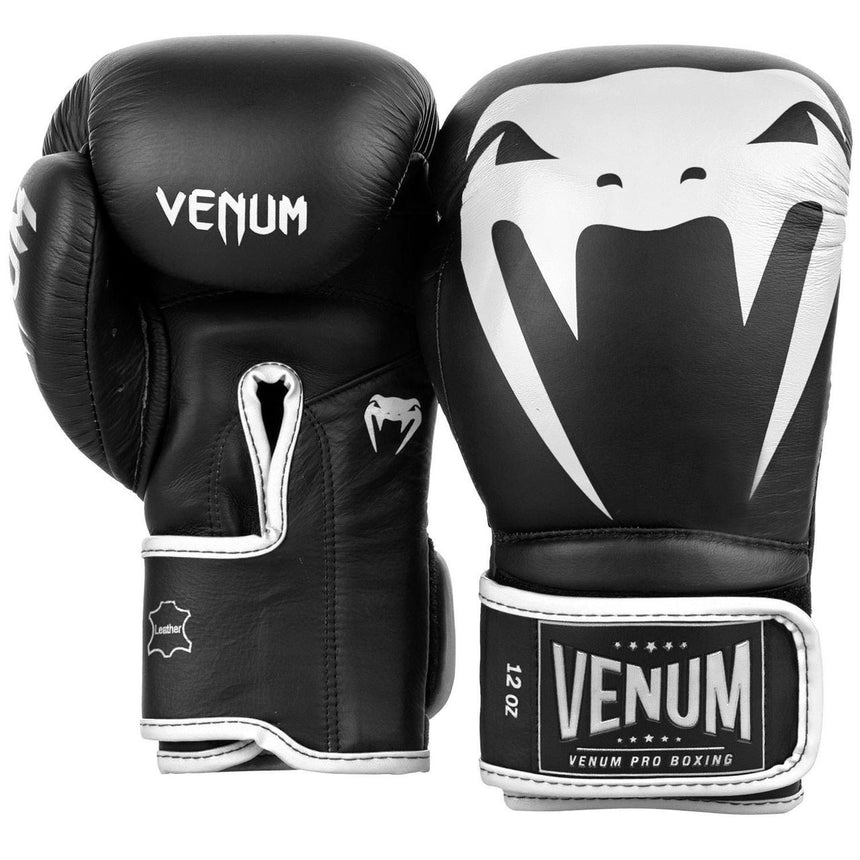 Venum Giant 2.0 Pro Boxing Gloves Black/White