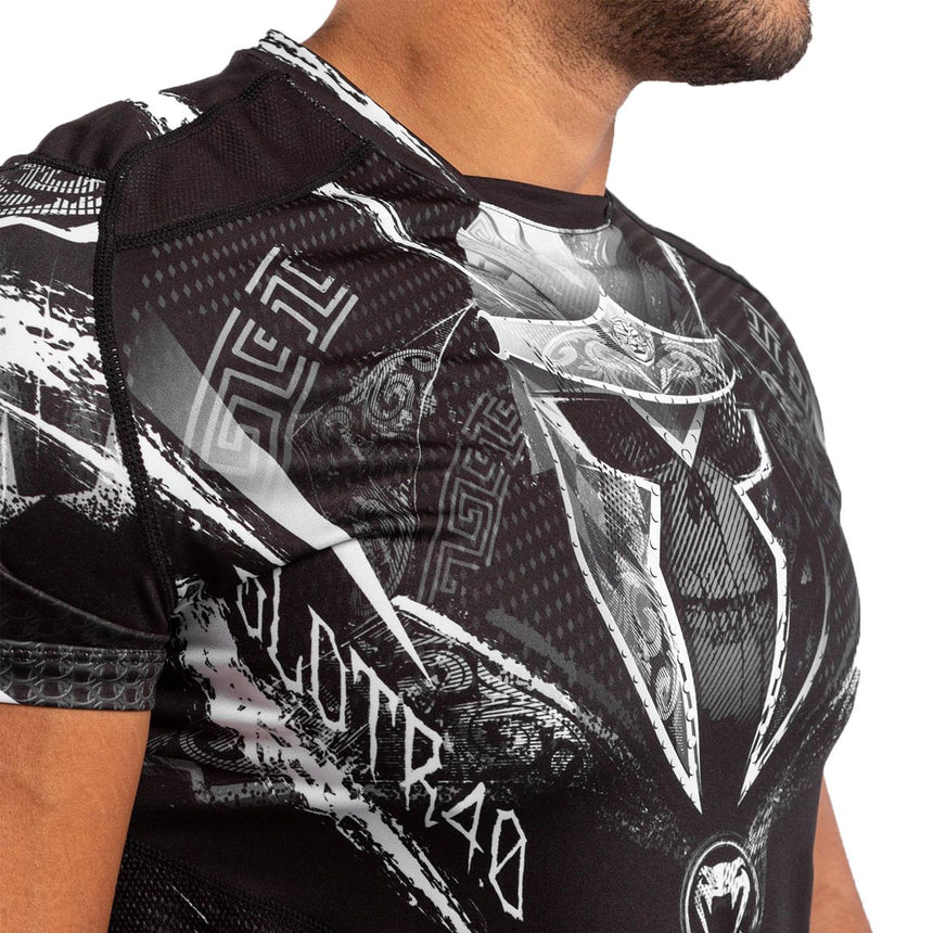 Venum GLDTR 4.0 Dry Tech T-Shirt