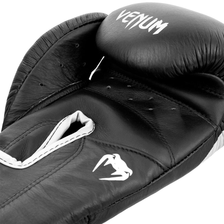 Venum Giant 2.0 Pro Boxing Gloves Black/White