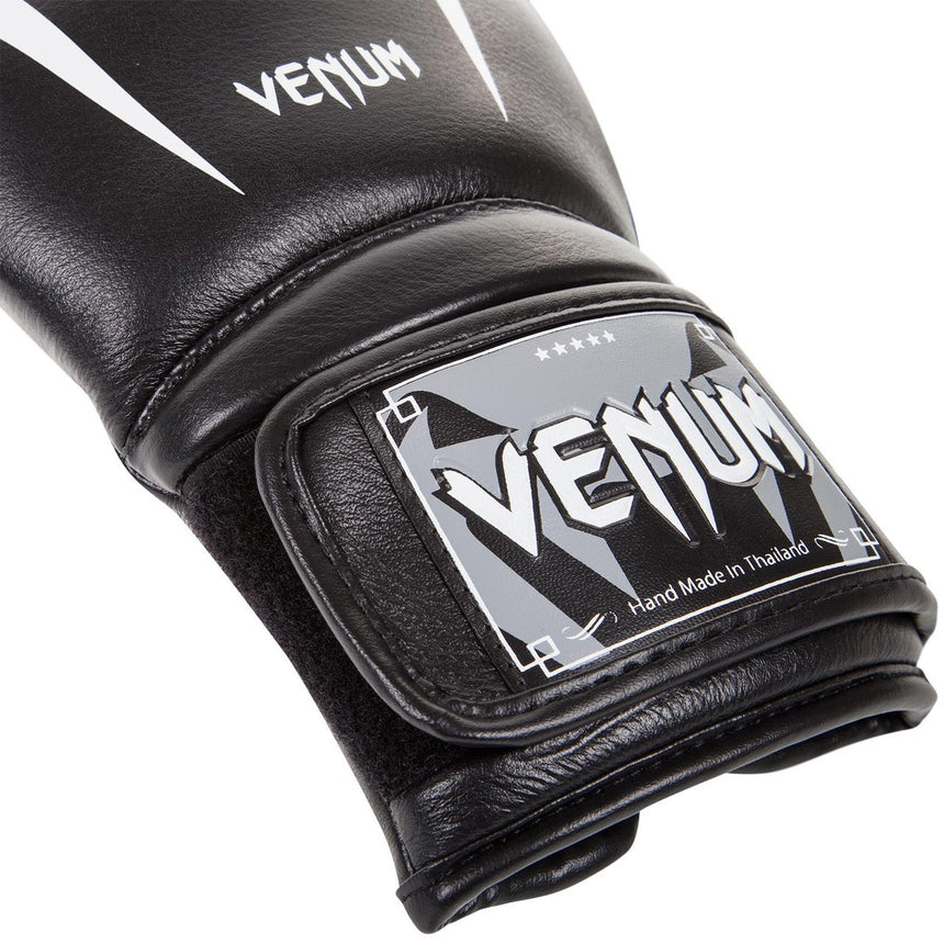 Venum Giant 3.0 Boxing Gloves Black/White