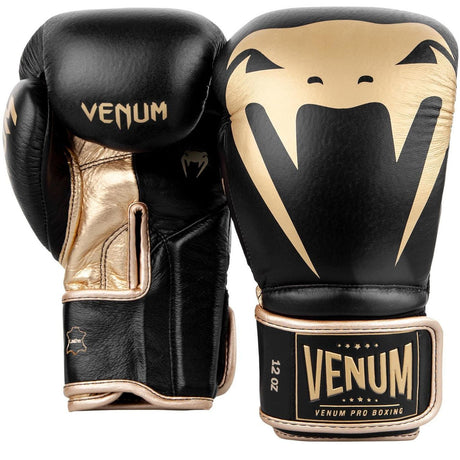 Venum Giant 2.0 Pro Boxing Gloves Black/Gold