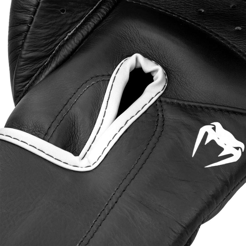 Venum Giant 2.0 Pro Boxing Gloves Black/White